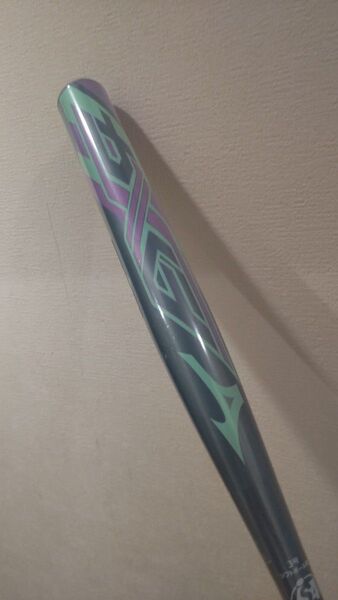 【ほぼ新品】25年式ミズノAX4ソフトボールバット85×740トップ