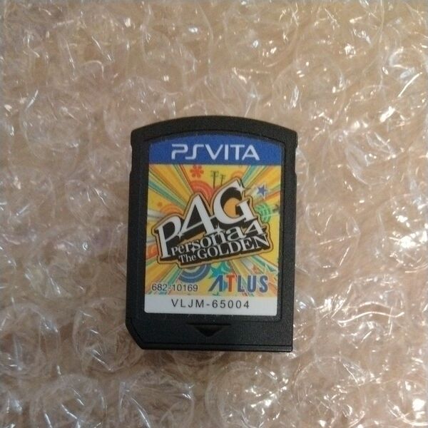 PSVITA ソフトのみ ペルソナ4 ザ・ゴールデン