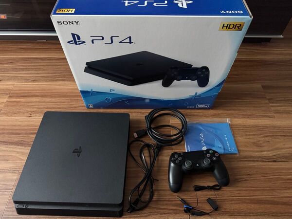 ソニー PlayStation 4 ジェット・ブラック 500GB (CUH-2200AB01) PS4 SONY
