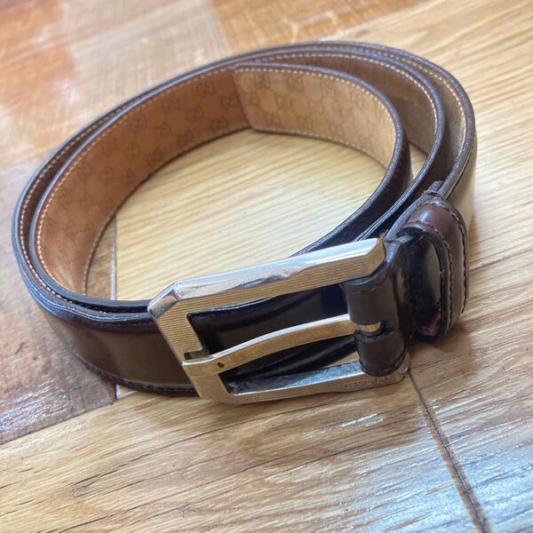 ▲GUCCI 245900 レザー ブラウン メンズ ベルト