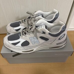 ニューバランス 991V2