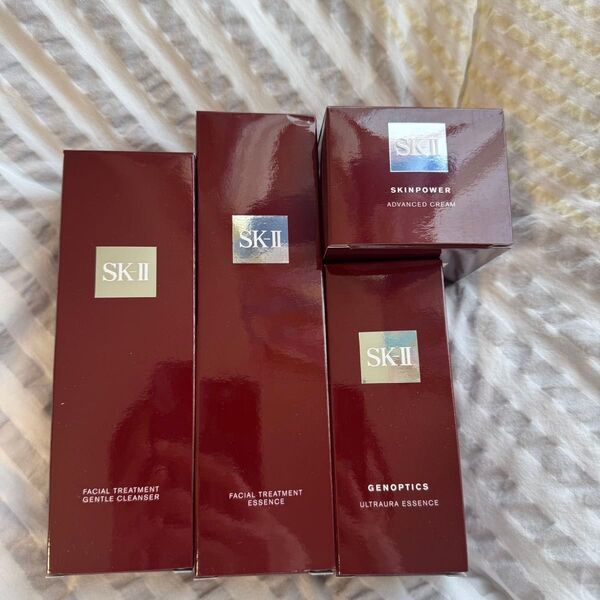 SK-II エスケーツー SK2 フェイシャルトリートメント 化粧水 美容液 フェイスクリーム 洗顔 4点セット!