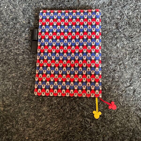 ほぼ日手帳 カバー ミニーを探せ ディズニー A6 ほぼ日手帳カバー 手帳カバー 2014 赤×青