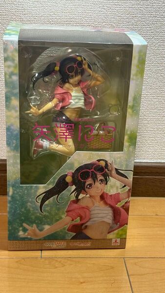矢澤にこ フィギュア GOOD SMILE COMPANY ピクニックガール