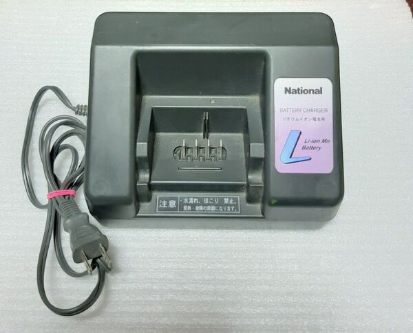 ナショナル バッテリー チャージャー NKJ022 電動自転車 充電器