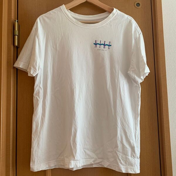 ホワイト 半袖Tシャツ プリント スポーツ NIKE