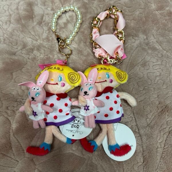 新品未使用 2点セットバッグチャーム☆いちごちゃん&ローラ/パール ピンクリボン ぬいぐるみ タグ付き