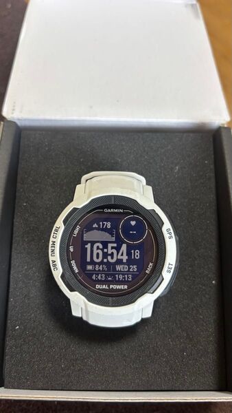 GARMIN INSTINCT 2 DUAL POWER ホワイト