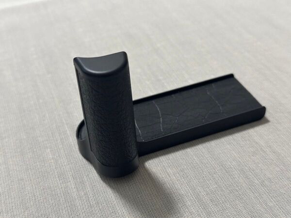 中古品 Leica ライカ ハンドグリップM 14405 国内正規品 一部素材劣化有り 現状渡し