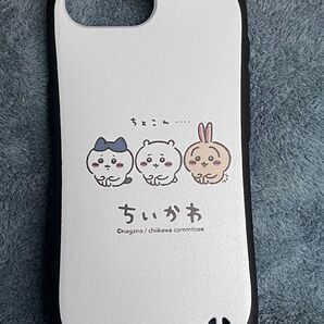 iPhone16e ケース ちいかわ 可愛い キャラクター ソフトカバー