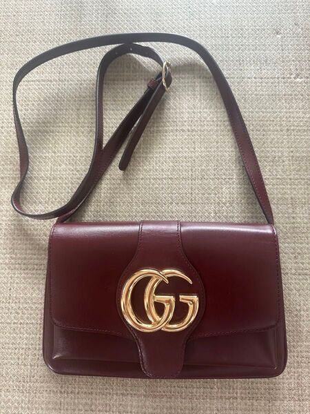 グッチ GUCCI GGマーモント ショルダーバッグ レザー ブラック 中古 美品 真贋不明 ショルダーバッグ レザー