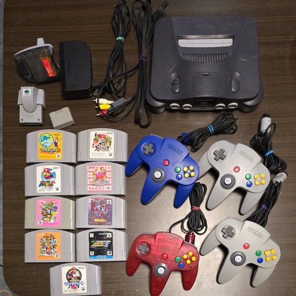 NINTENDO64 本体一式 ソフト9本 コントローラー4個 まとめ売り
