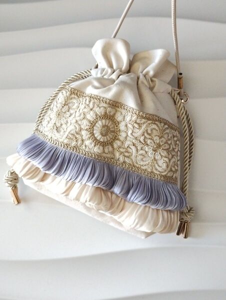 インド刺繍リボン ミニ巾着バッグ ハンドメイド ハンド