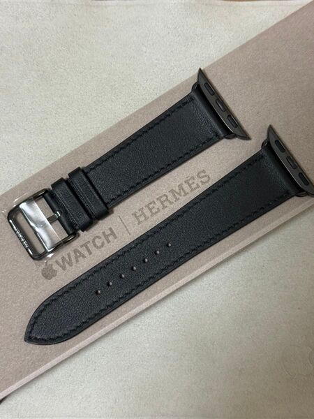 Apple Watch Hermes シンプルトゥール レザーストラップ(ノワール)ブラック 38/40/41/42mm