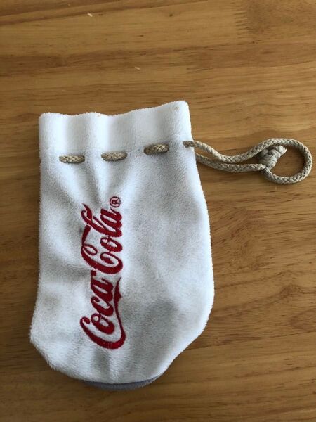 コカコーラ ポーチ 非売品 Yujin 巾着袋 巾着