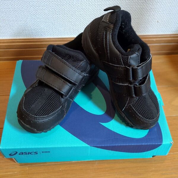ASICS アシックス キッズスニーカー 黒 16㎝