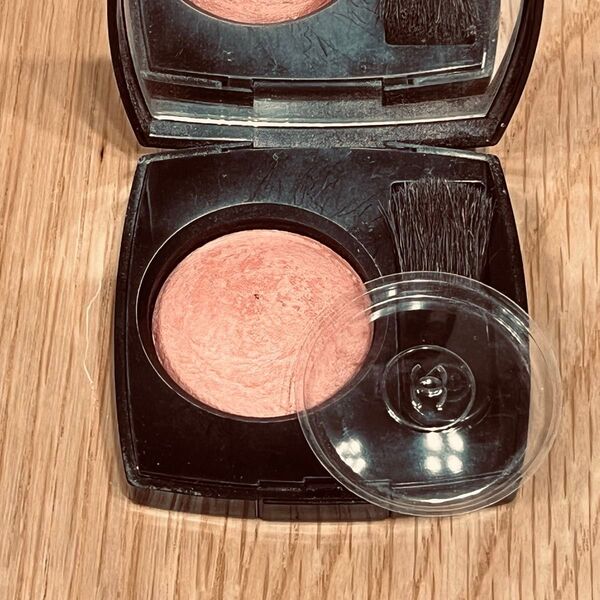 CHANEL ジュ コントゥラスト 99 ローズ ペタル