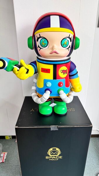 POPMART× SPACE MOLLY MEGA 1000%