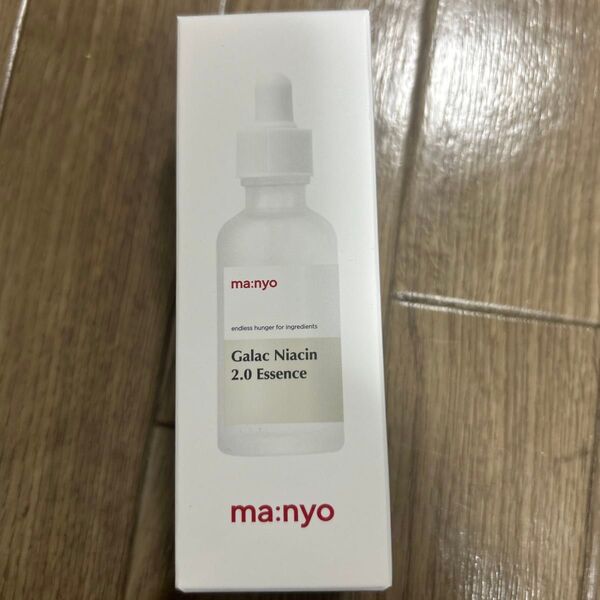 新品 マニョ ガラクナイアシン 2.0 エッセンス50ml 美容液