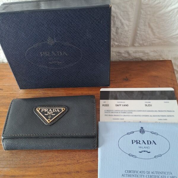 PRADA プラダ サフィアーノ キーケース レザー
