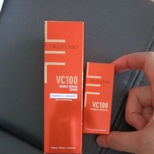 【新品未使用】ドクターシーラボ VダブルRエッセンスX 30ml VC100 ダブルリペアセラム エッセンスローションEX R
