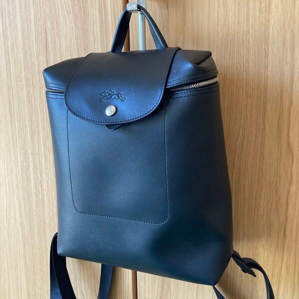 美品 ロンシャン ルプリアージュシティ バックパック ロゴ型押し シボ革