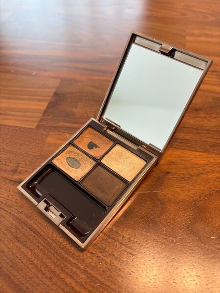 ルナソル セレクション ドゥ ショコラアイズ 02 アイシャドウパレット