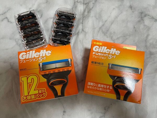 Gillette ジレット カミソリ 替刃 髭剃り フュージョン5+1 メンズ