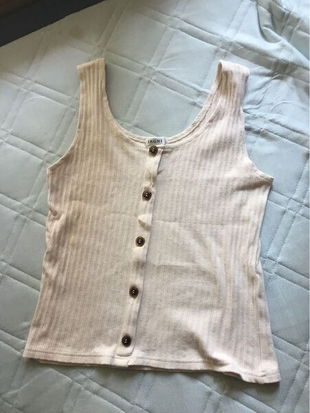 ☆INGNI カットソー ノースリーブ 美品 イング☆