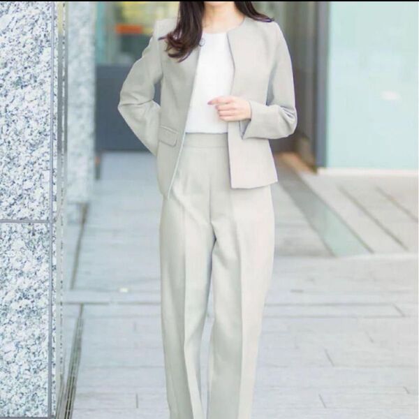 【flolia】ノーカラージャケット&ストレートパンツ グレー M パンツスーツ