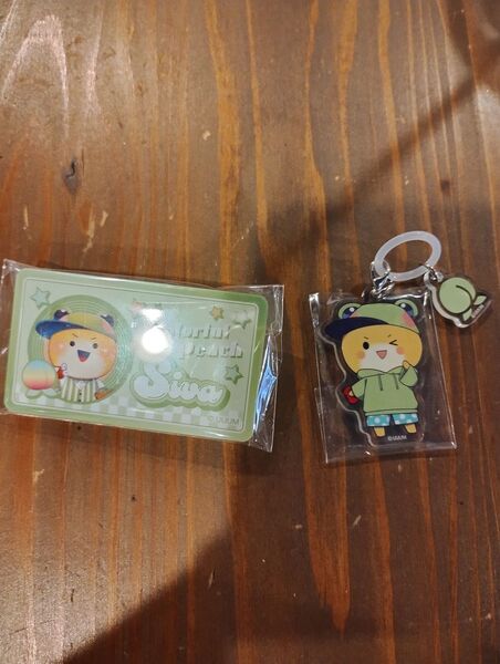 からぴち シヴァさん アクリルキーホルダー うさぎ ちいかわ アクリルキーホルダー うさぎ