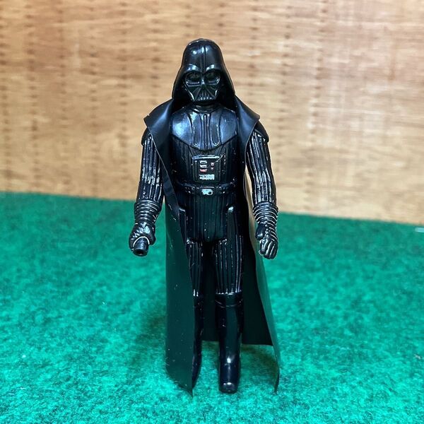 当時物 スターウォーズ フィギュア ダースベイダー 1977G.M.F.G.I刻印 オールドケナー 香港 (ライトセーバー欠損)
