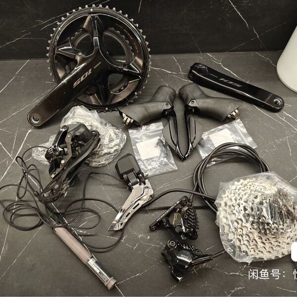 シマノ105 r7170 di2 コンポセット