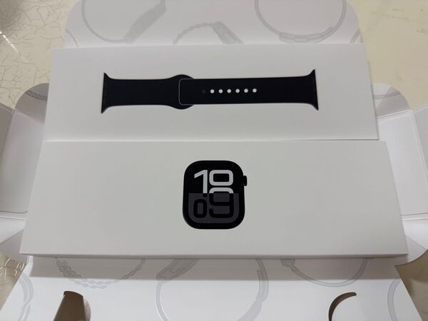 Apple Watch Series10 GPS 46mm ジェットブラック・ブラックスポーツバンド S/M 新品未開封!
