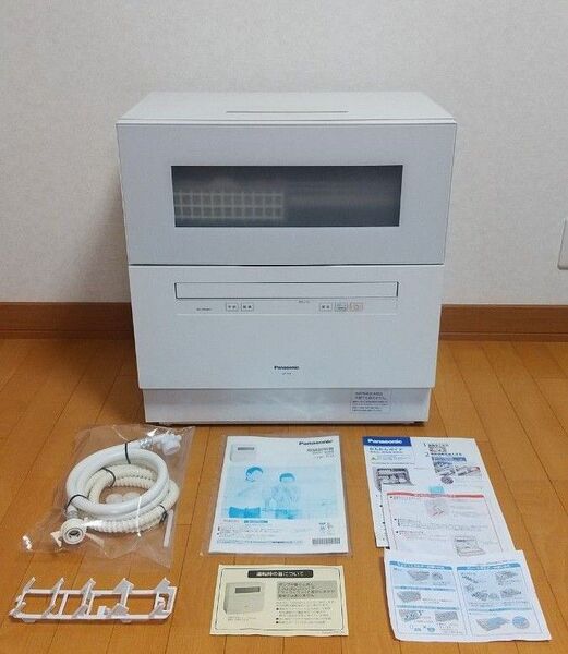 【美品】Panasonic 食洗機 NP-TH4-W ストリーム除菌洗浄 エコナビ搭載 タッチパネル ホワイト