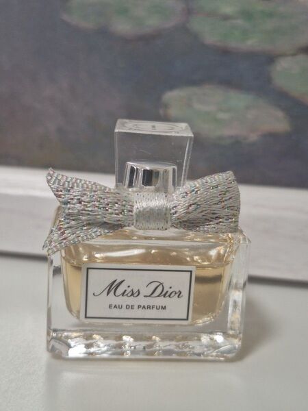 ★クリスチャンディオール Miss Dior ミスディオール オードパルファン Dior 香水 ミニボトル 5ml
