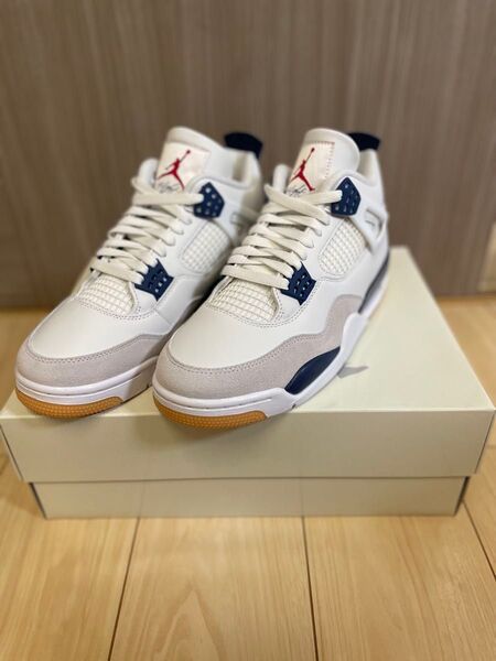 ★ Nike SB Air Jordan 4 Retro SP Summit White/Navy ★