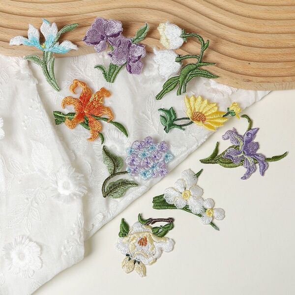 刺繍ワッペン 9個セット 花モチーフ まとめ売り