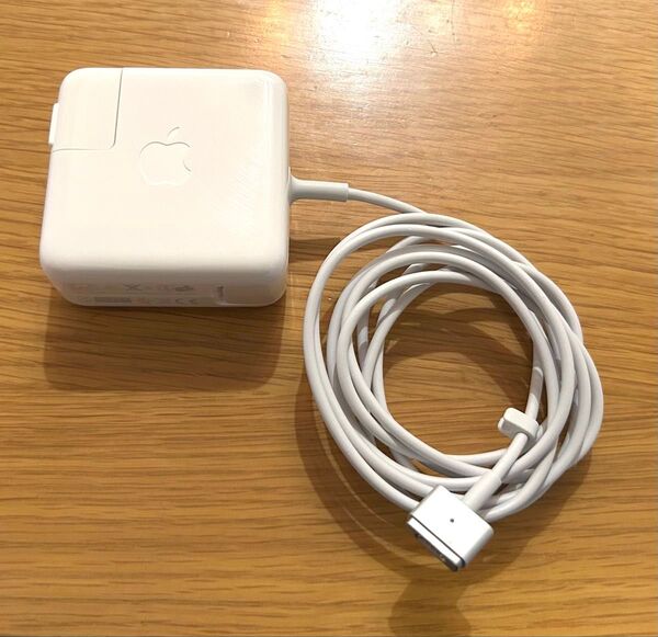 Apple純正 45W MagSafe 2 電源アダプタ 綺麗 使用感少 A1436 MacBook Air ☆月初セール☆