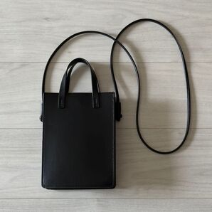 【完売/激レア】ユニクロ レザータッチミニハンドルショルダーバッグ ブラック