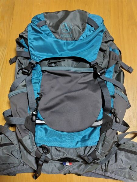 AIGLE リュックサック SISTERON35L 登山 バックパック アウトドア