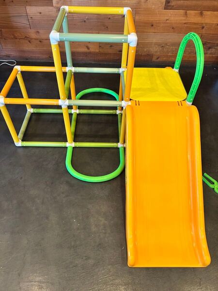 アンパンマンうちの子天才ジャングルパーク 室内遊具 アンパンマン 滑り台 すべり台 美品