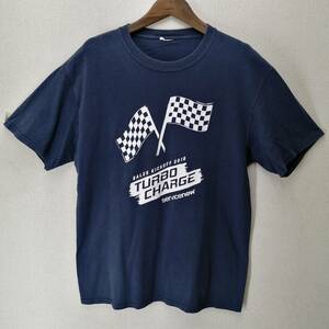 TURBO　CHARGE　チェッカーフラッグTシャツ　NAVY