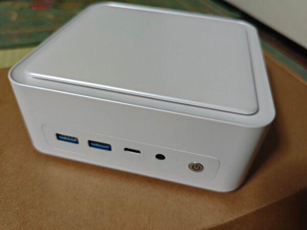 SZBOX Ryzen5 6600H ミニPC ベアボーン
