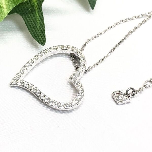 SWAROVSKI スワロフスキー ネックレス ハート ラインストーン シルバー