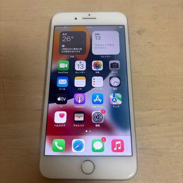 iPhone7 plus 32GB 中古品 Apple SIMロック解除済 シルバー