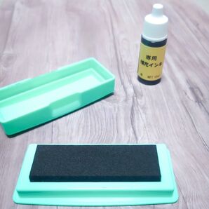 スタンプ台+補充インクセット 1200円(スタンプ台 1個+補充インク1個)