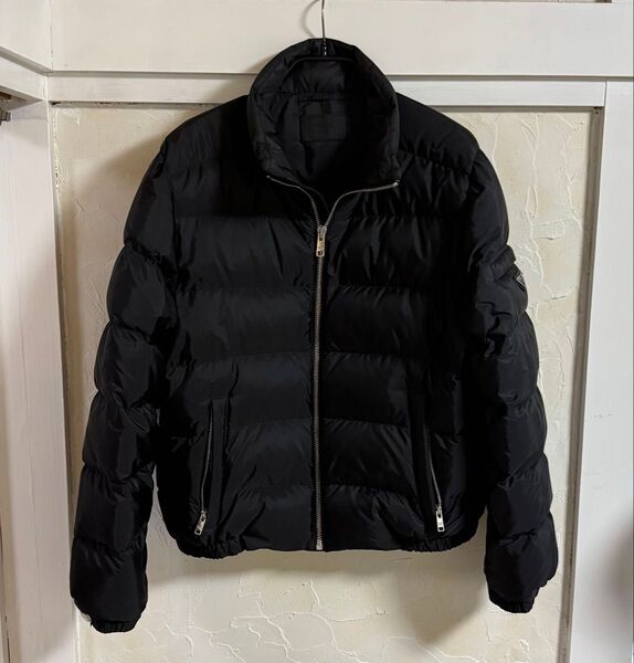 美品!PRADA ダウンジャケット ブラック 48