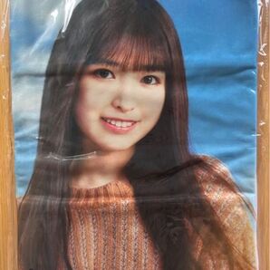 小川彩 ブランケット