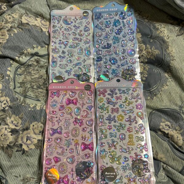 ボンボンドロップシール オーロラシリーズ 4枚セット キラキラシール 立体シール ぷっくりシール